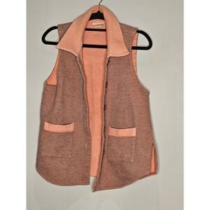 Kleën‎ Vest Women's Size M Coral Pockets Sleeveless Casual Layering Minimalist